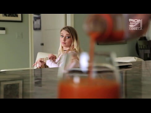 ❤️ Fata sexy cu sâni mari și păsărica strâmtă primește pula de la un ratat, dar foarte tare ❌  at porn ro.filmepornonline.ru ❌️